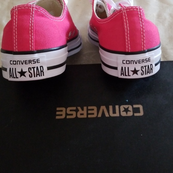 New converse SOLD - Picture 3 of 4